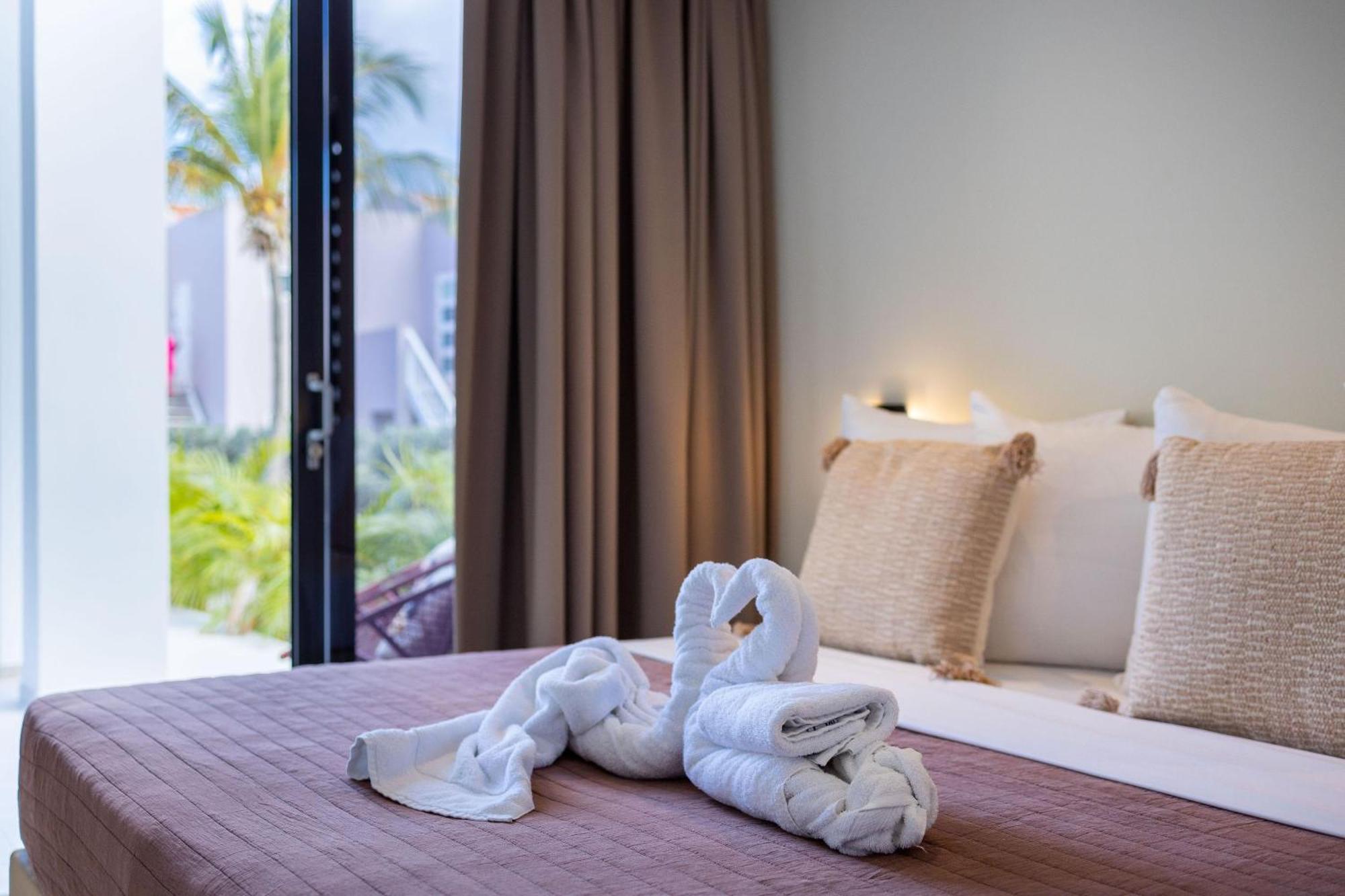 Coral Estate Luxury Resort Willibrordus Exterior photo